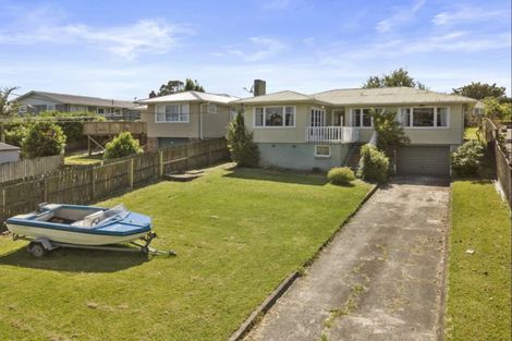 Photo of property in 183 Rathgar Road, Henderson, Auckland, 0610
