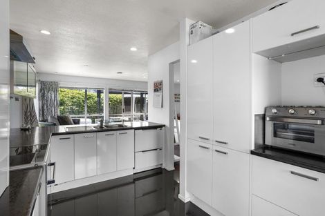 Photo of property in 29 Dunedin Street, Redwood, Christchurch, 8051