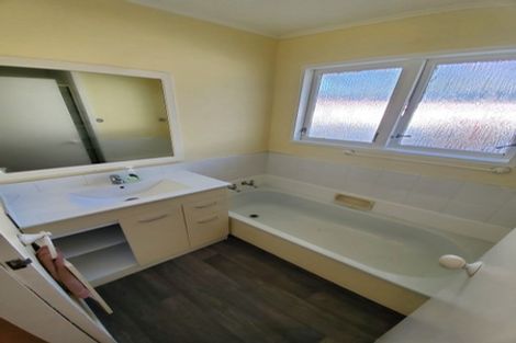 Photo of property in 31a Latitude Close, Whitby, Porirua, 5024