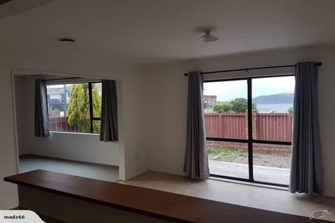 Photo of property in 101 Pikarere Street, Titahi Bay, Porirua, 5022