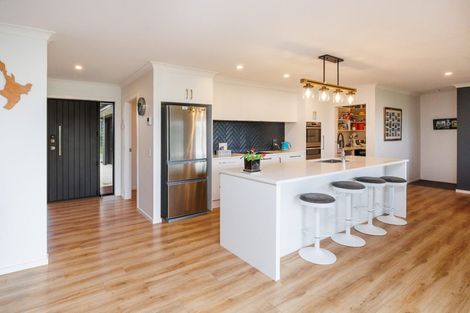 Photo of property in 18 Robbie Lane, Ashhurst, Palmerston North, 4470