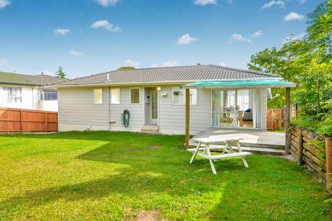 Photo of property in 66 Captain Scott Road, Glen Eden, Auckland, 0602