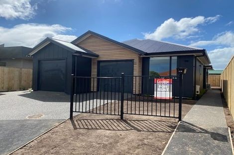 Photo of property in 14u1 Mitcham Avenue, Forest Lake, Hamilton, 3200