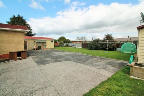 Photo of property in 32 Edinburgh Street, Tokoroa, 3420