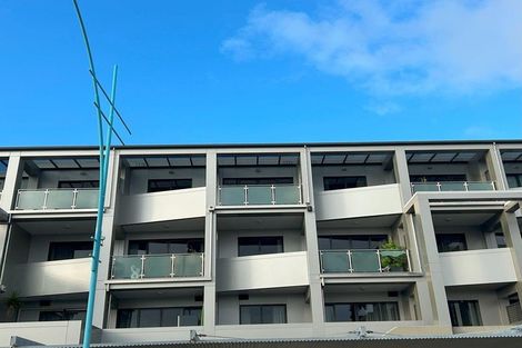 Photo of property in 30/281 Maunganui Road, Mount Maunganui, 3116