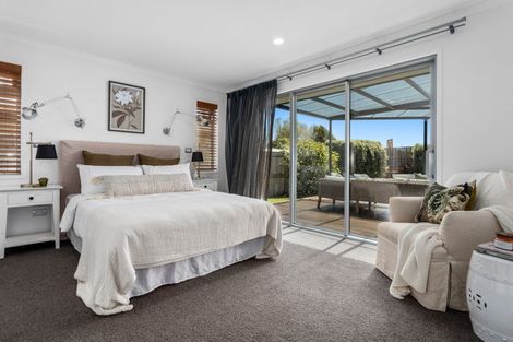 Photo of property in 15 Dawn Parade, Coastlands, Whakatane, 3120