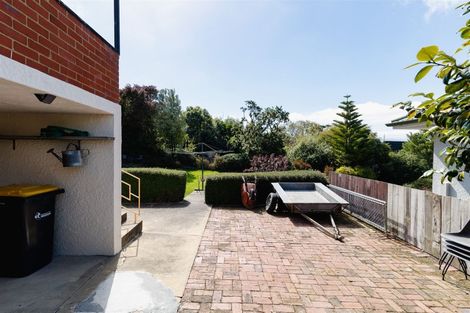Photo of property in 138 Easther Crescent, Kew, Dunedin, 9012
