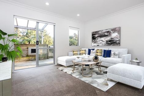 Photo of property in 32 Monte Cassino Place, Birkdale, Auckland, 0626