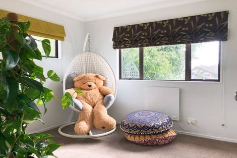 Photo of property in 73b Hillwell Drive, Henderson, Auckland, 0612