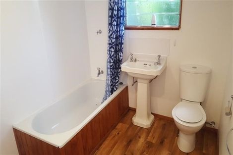 Photo of property in 4 Domain Terrace, Waikuku Beach, 7473