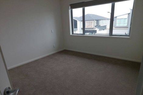 Photo of property in 15 Gunn Way, Hobsonville, Auckland, 0616