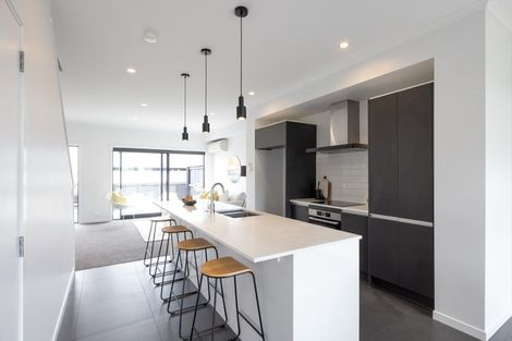 Photo of property in 10 Alexander Willis Crescent, Hobsonville, Auckland, 0616