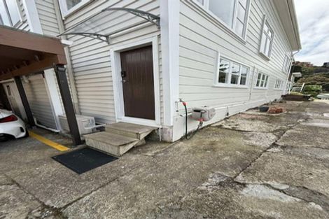 Photo of property in 11 Lerwick Terrace, Melrose, Wellington, 6023