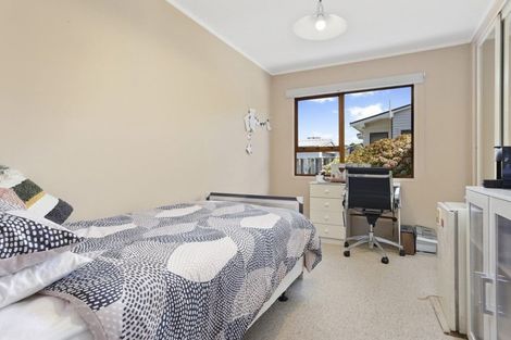 Photo of property in 35 Toroa Street, Torbay, Auckland, 0630