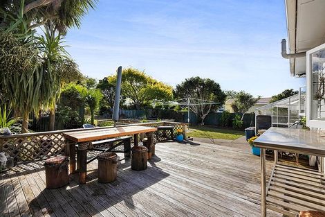 Photo of property in 48 Egmont Street, Hawera, 4610