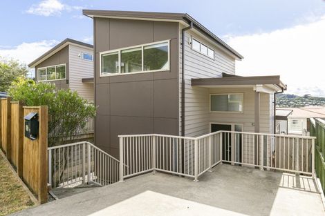 Photo of property in 86a Thurleigh Grove, Karori, Wellington, 6012