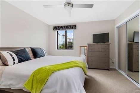 Photo of property in 140 Gills Road, Albany Heights, Auckland, 0632