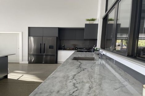 Photo of property in 211 Mcarthur Road, Springvale, Alexandra, 9391