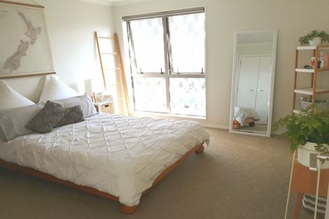 Photo of property in 27 Rangihina Road, Hobsonville, Auckland, 0616