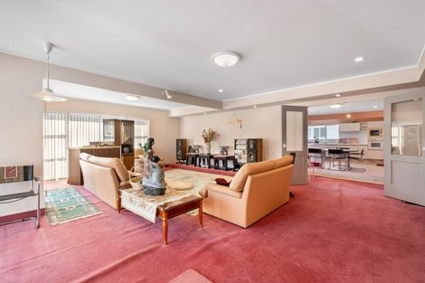 Photo of property in 97 Easther Crescent, Kew, Dunedin, 9012