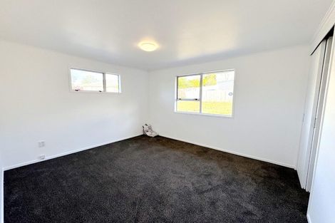 Photo of property in 38 Chislehurst Street, Henderson, Auckland, 0612
