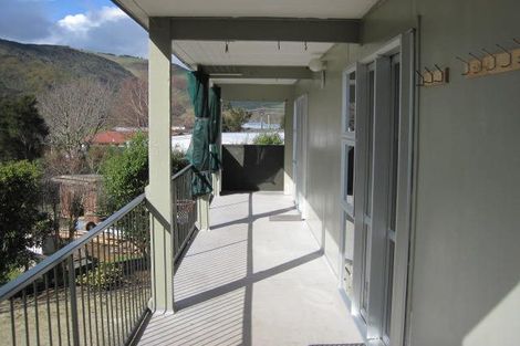 Photo of property in 12 Lawrence Street, Havelock, 7100