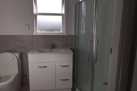 Photo of property in 36 Longburn Road, Henderson, Auckland, 0610