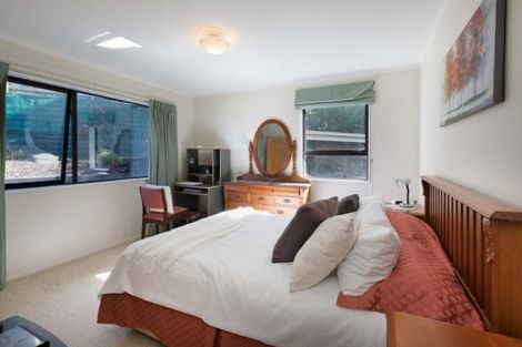 Photo of property in 27a Shackle Lane, Whitby, Porirua, 5024