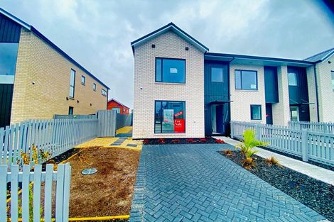 Photo of property in 40 Samuel Marsden Place, Whenuapai, 0618