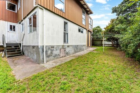 Photo of property in 150 Dowse Drive, Maungaraki, Lower Hutt, 5010