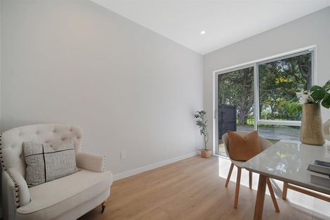 Photo of property in 19 Yellow Pear Lane, Karaka, 2578