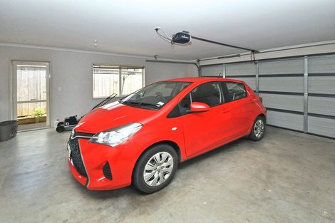 Photo of property in 1 Mcgowan Rise, Tuakau, 2121