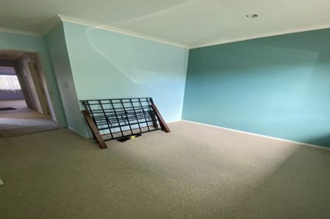 Photo of property in 43 Blease Street, New Lynn, Auckland, 0600
