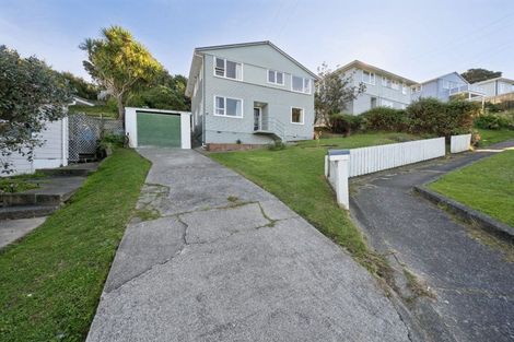Photo of property in 9 Arene Grove, Titahi Bay, Porirua, 5022