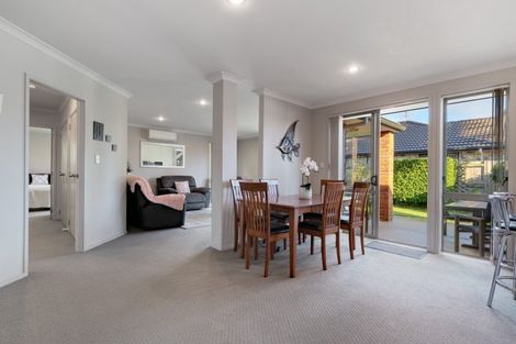 Photo of property in 50 Roxbury Place, Papamoa Beach, Papamoa, 3118