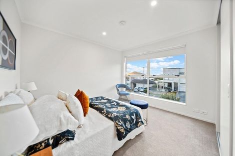 Photo of property in 3 Matairangi Avenue, Totara Heights, Auckland, 2105