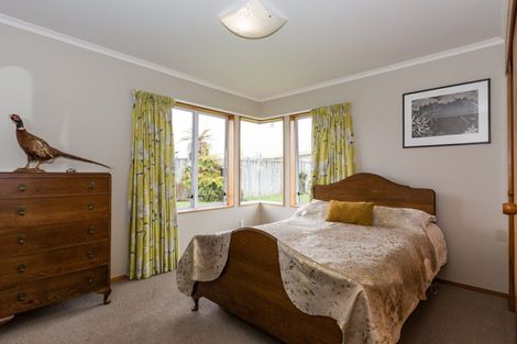 Photo of property in 11 Kensington Drive, Taradale, Napier, 4112