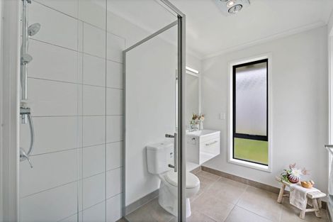 Photo of property in 17 Olivia Road, Pukekohe, 2120