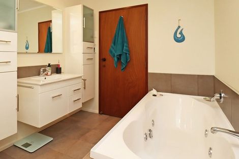 Photo of property in 120 Reservoir Road, Oamaru North, Oamaru, 9400