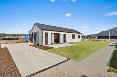 Photo of property in 3 Longview Drive, Lake Hawea, 9382