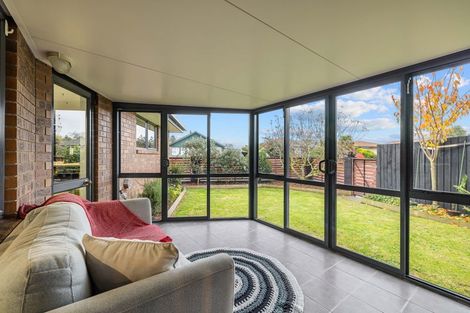 Photo of property in 2/44 Kathleen Crescent, Hornby, Christchurch, 8042