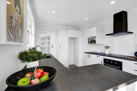 Photo of property in 5 Wills Road, Bell Block, New Plymouth, 4312