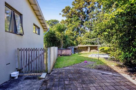 Photo of property in 23 Prudence Place, Oakura, 4314