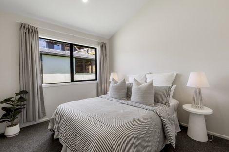 Photo of property in 14 Sainsbury Road, Fernhill, Queenstown, 9300
