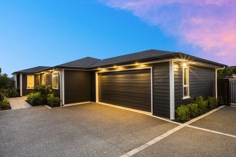 Photo of property in 156 Navigation Drive, Whitby, Porirua, 5024