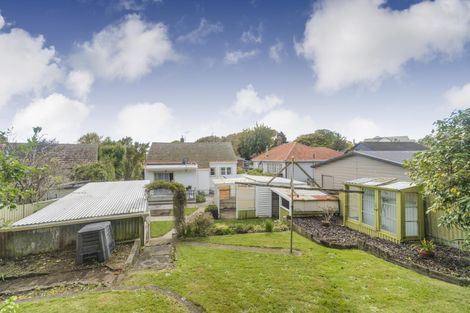 Photo of property in 6 Moheke Avenue, Roslyn, Palmerston North, 4414