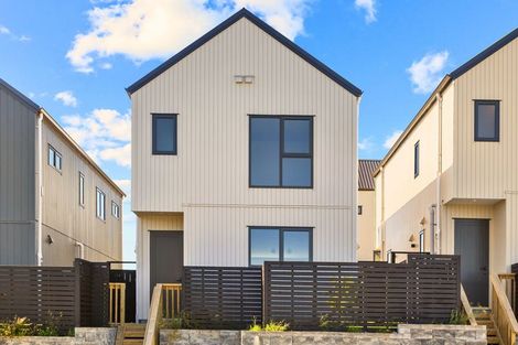 Photo of property in 177 Henwood Road, Westgate, Auckland, 0814