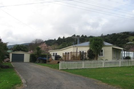 Photo of property in 245 Edward Street, Coromandel, 3506