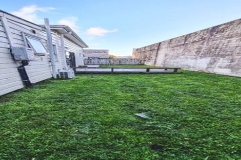 Photo of property in 19 Lombard Street, Palmerston North, 4410