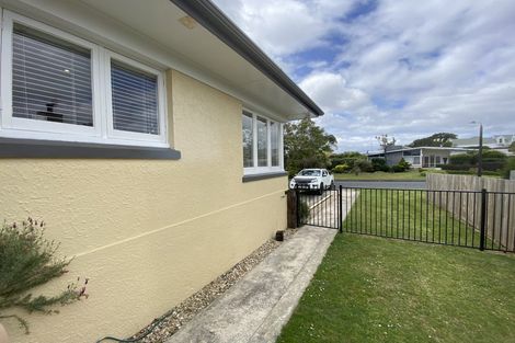 Photo of property in 12 Kowhai Park Road, Maunu, Whangarei, 0110